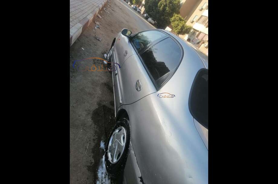 Lanos Chevrolet فضي