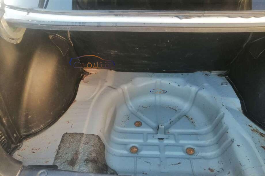 Lanos Chevrolet فضي