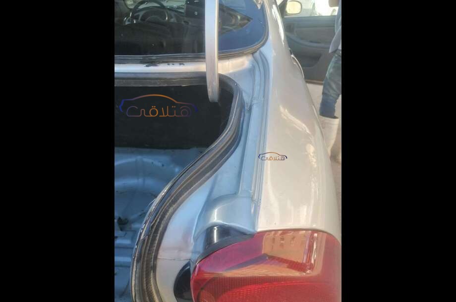 Lanos Chevrolet فضي