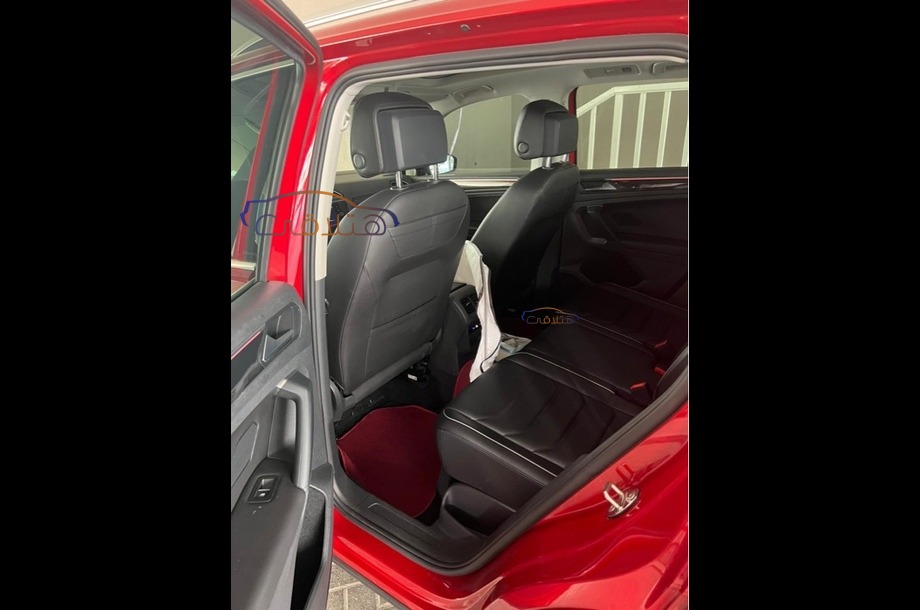 Tiguan Volkswagen احمر