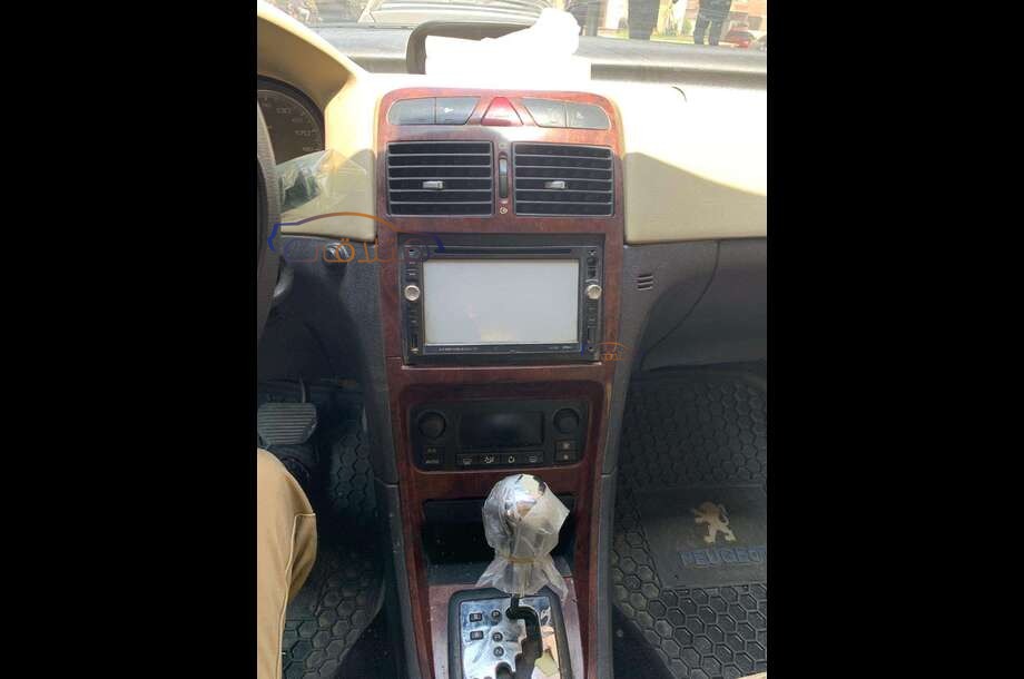 307 Peugeot أسود