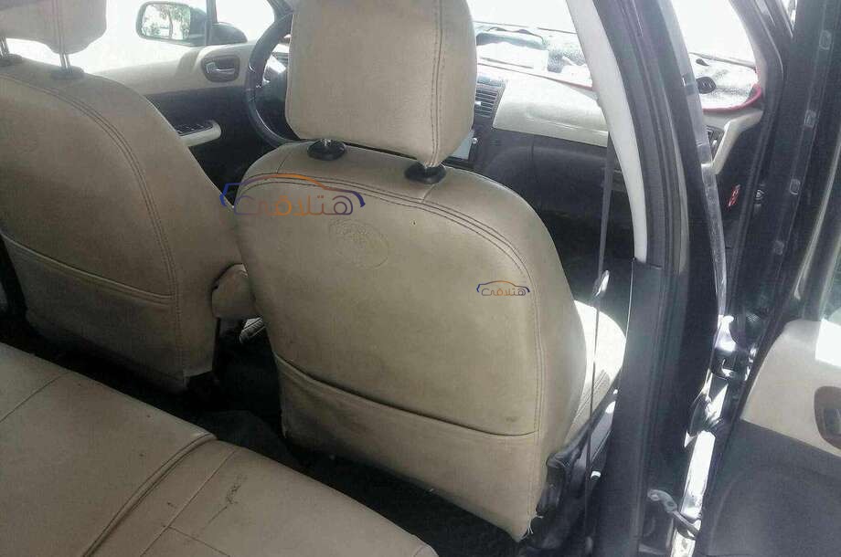 307 Peugeot أسود