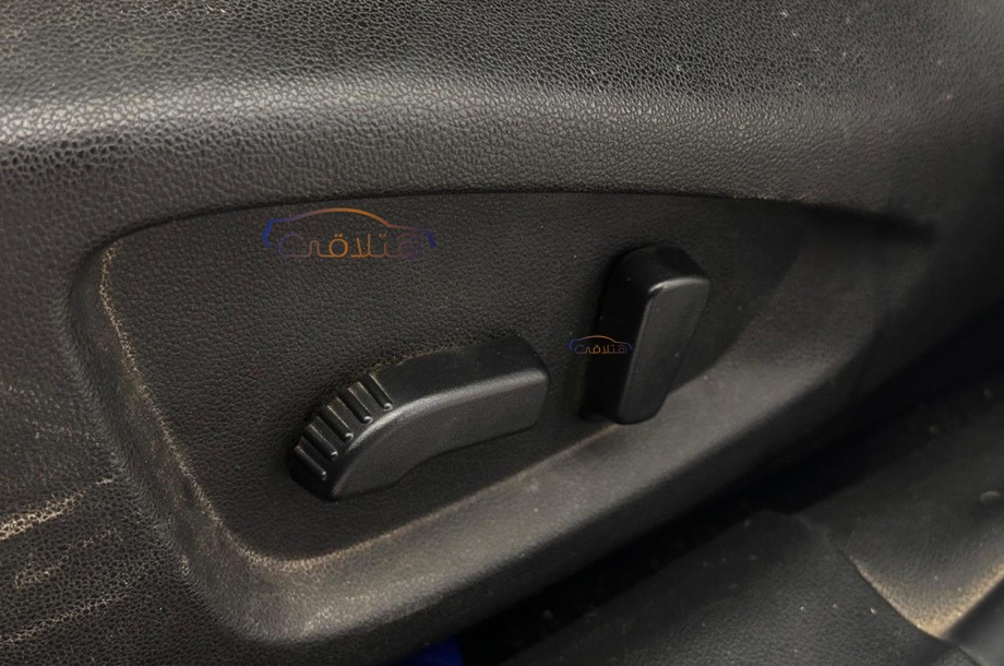 Kadjar Renault أزرق