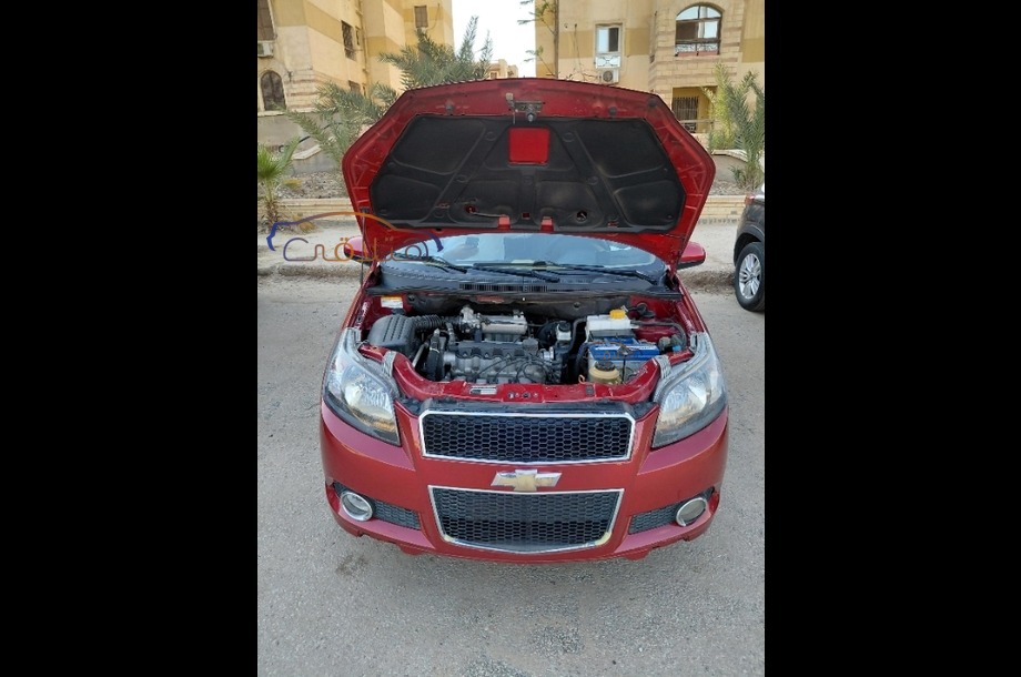 Aveo Chevrolet Dark red