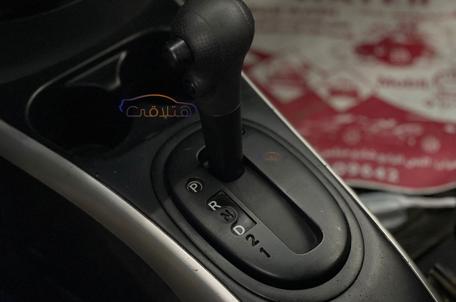 Sunny Nissan برونزي