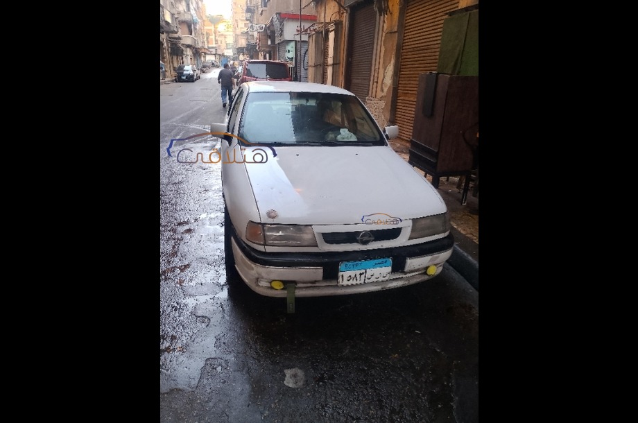 Vectra Opel أبيض