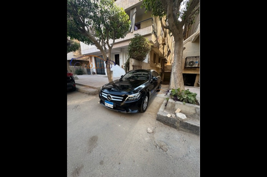 C 180 Mercedes Black