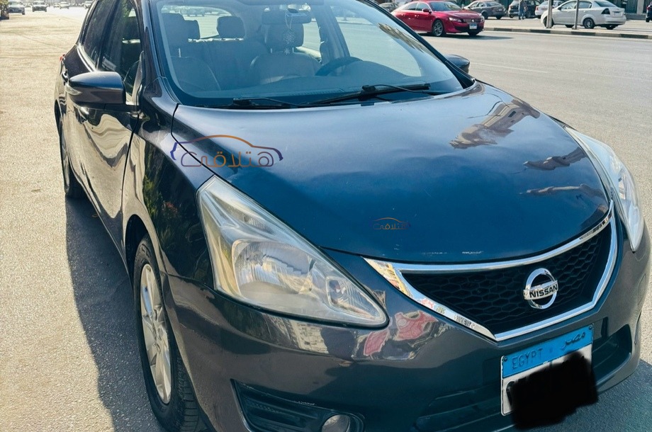 Tiida Nissan فيراني