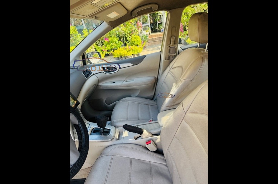 Tiida Nissan فيراني