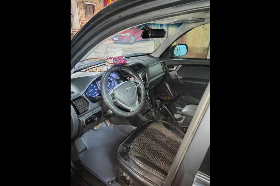 Tiggo 3 Chery رمادي