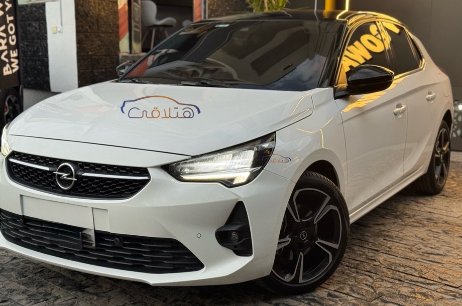 Corsa Opel White