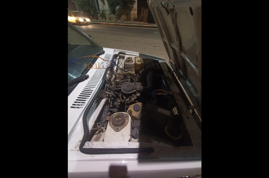 Shahin Fiat أبيض