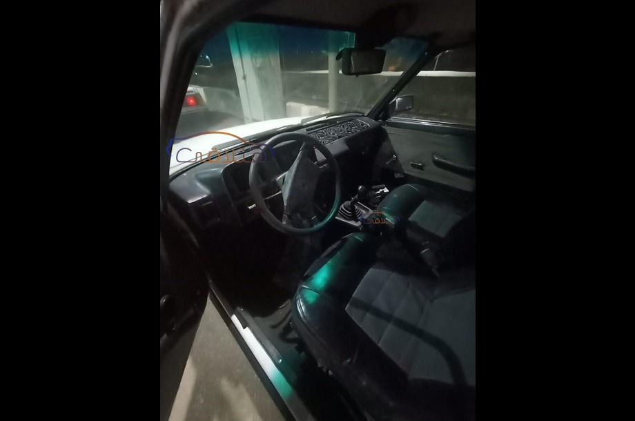 Shahin Fiat أبيض