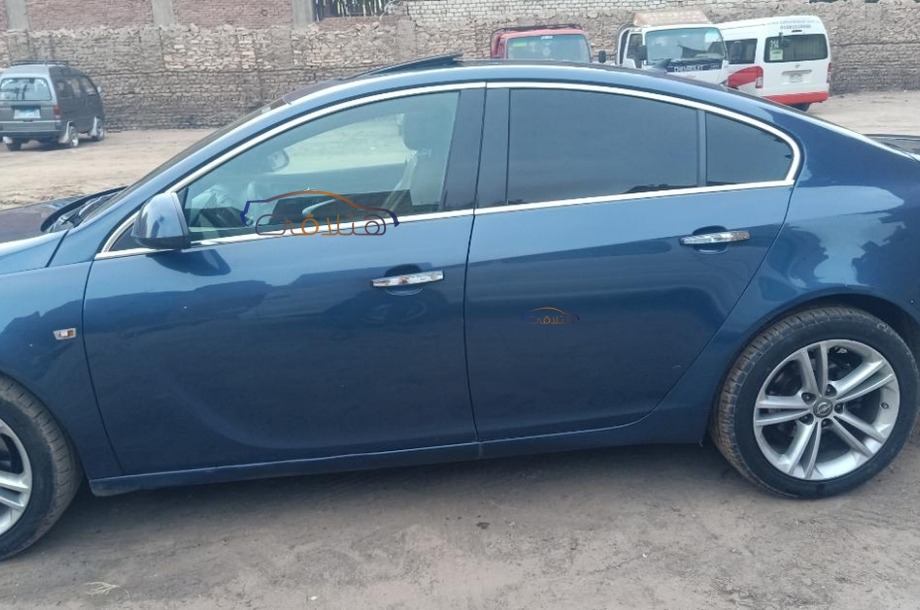 Insignia Opel بترولي