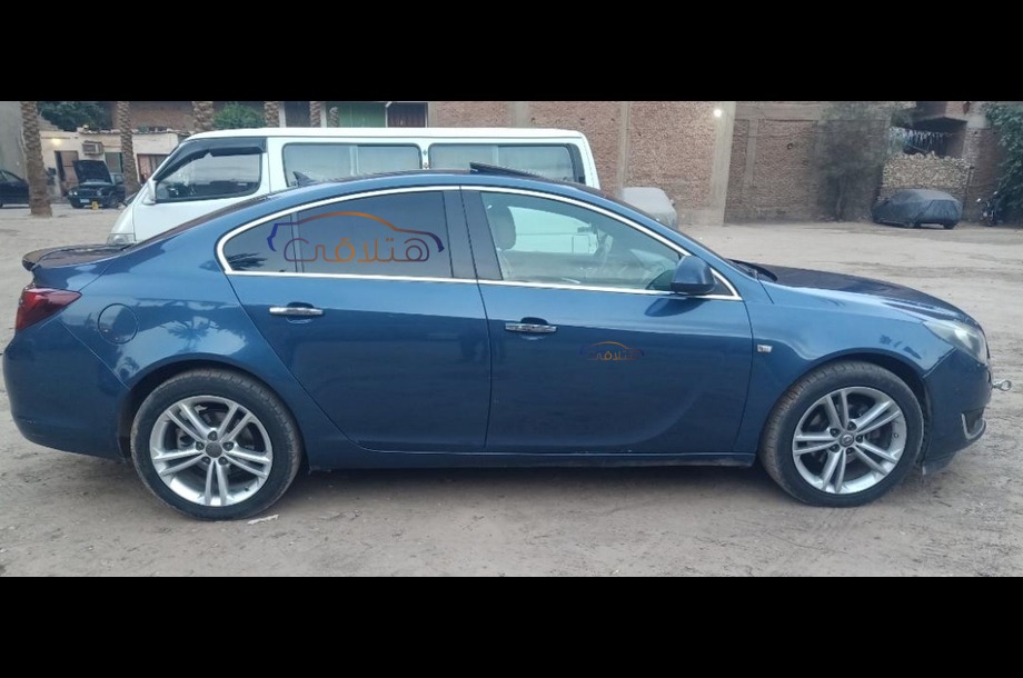 Insignia Opel بترولي