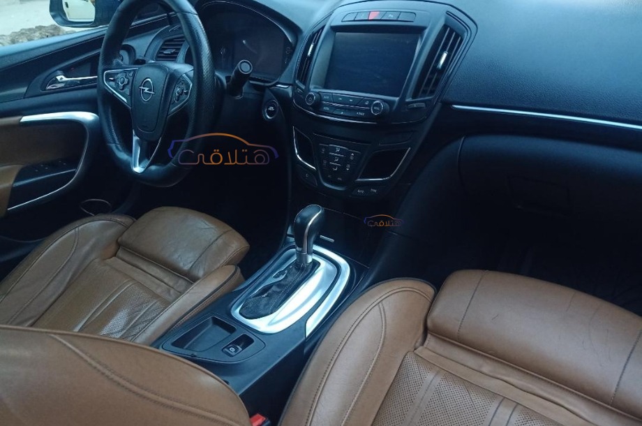 Insignia Opel بترولي