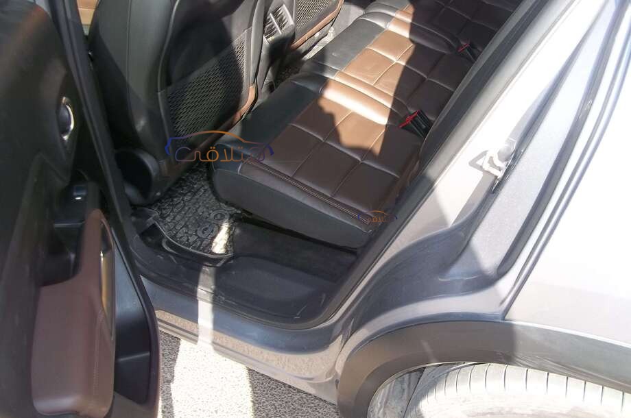 C5 Aircross Citroën فضي