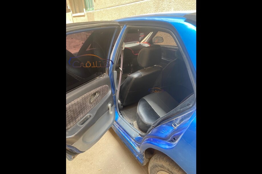 Wira Proton أزرق