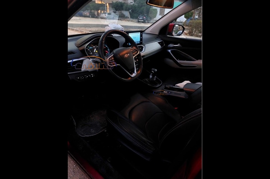 Captiva Chevrolet Red