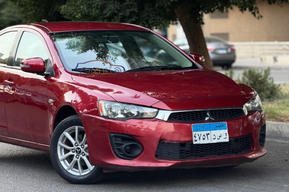 Lancer EX Shark Mitsubishi احمر