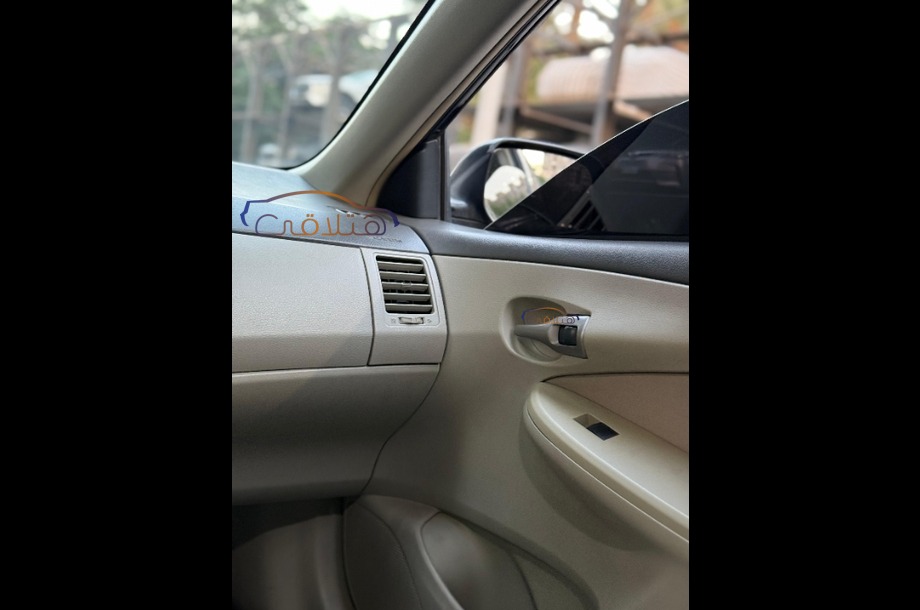 Lancer EX Shark Mitsubishi احمر