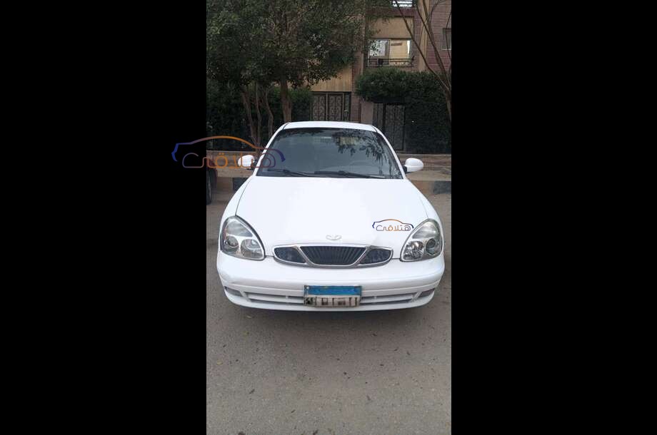 Nubira 2 Daewoo أبيض