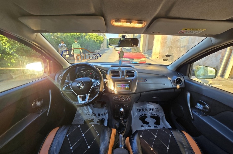 Sandero Step Way Renault أزرق