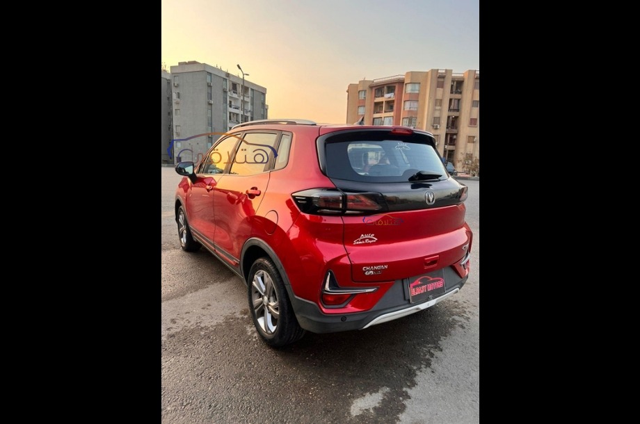 CS 15 Changan احمر