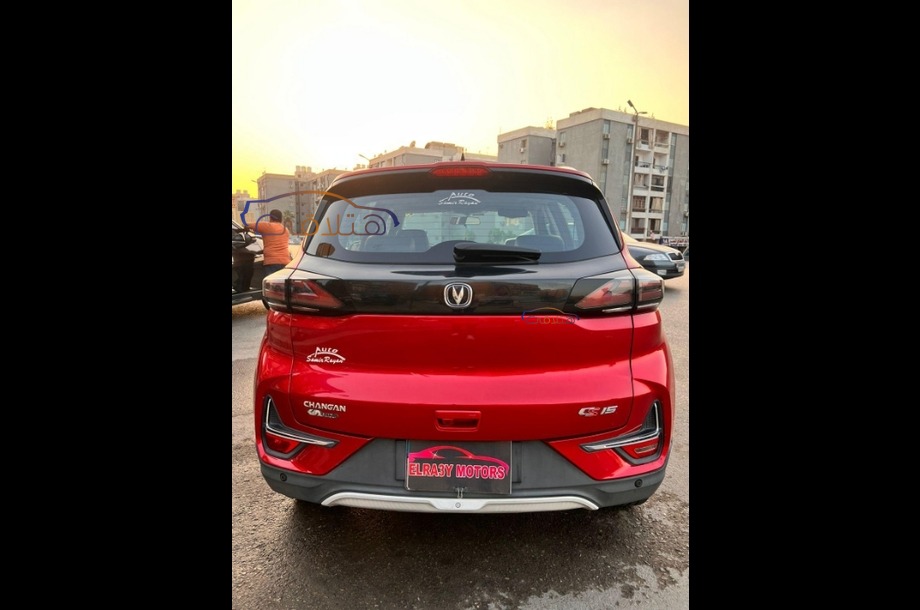 CS 15 Changan احمر