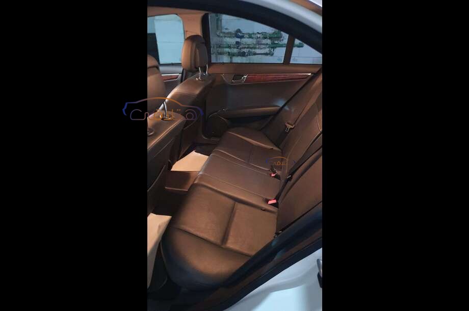 C 180 Mercedes White