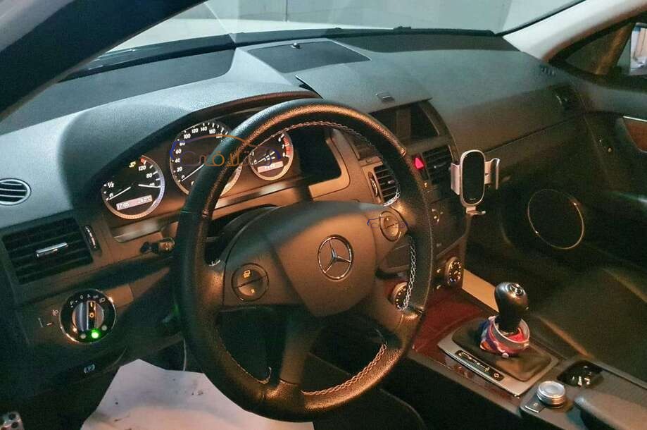 C 180 Mercedes White