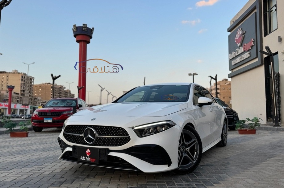 A 200 Mercedes أبيض
