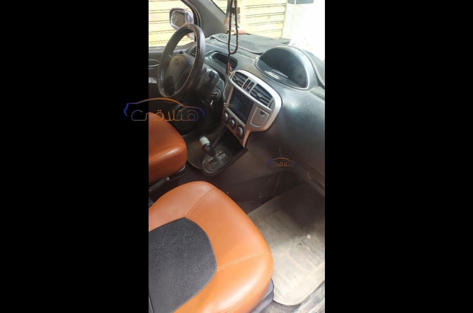 Matrix Hyundai أسود