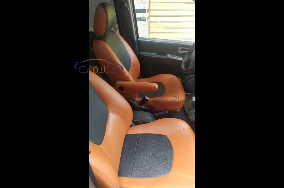 Matrix Hyundai أسود