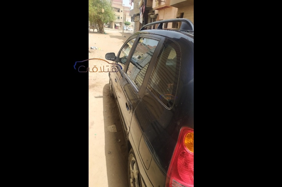 Matrix Hyundai أسود