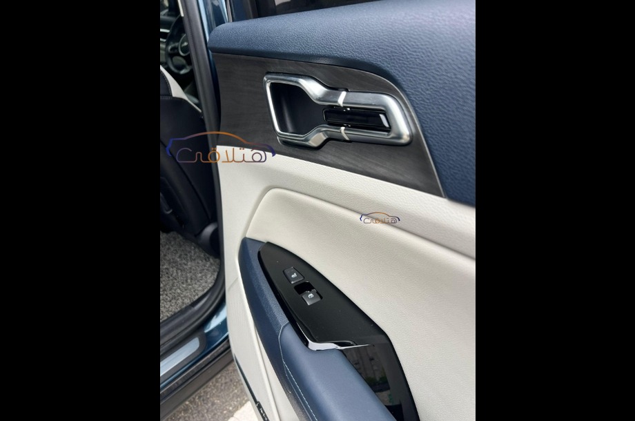 Sportage Kia أزرق