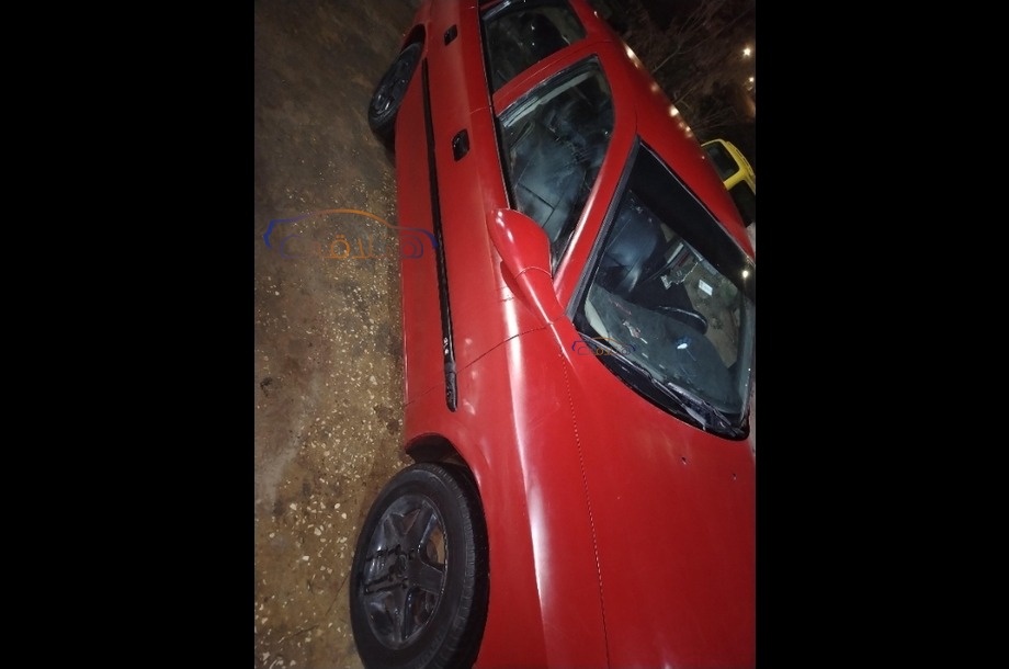 Vectra Opel احمر