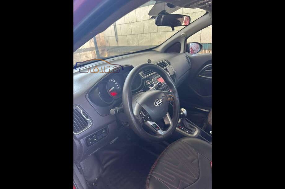 Rio Kia احمر