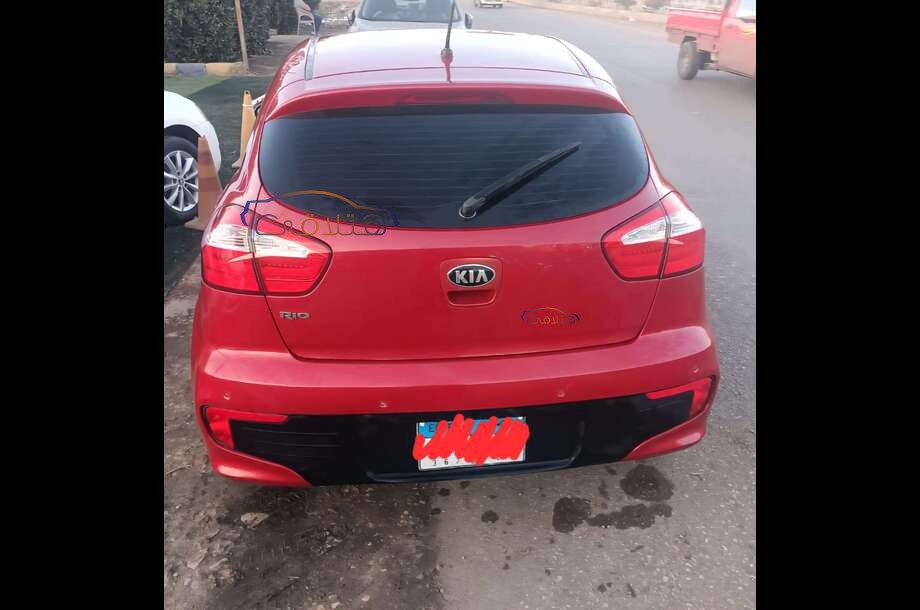 Rio Kia احمر