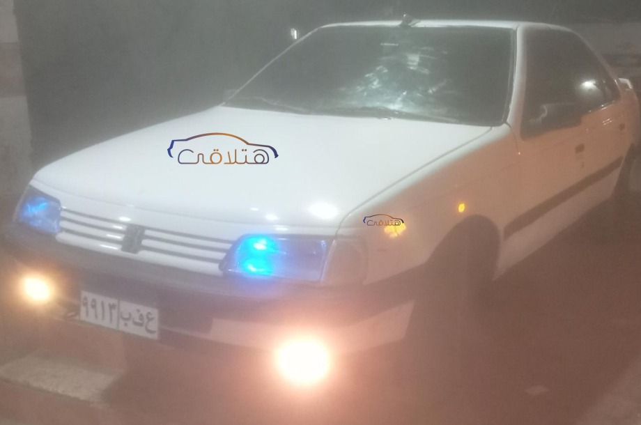405 Peugeot أبيض