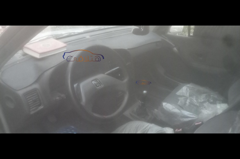 405 Peugeot أبيض