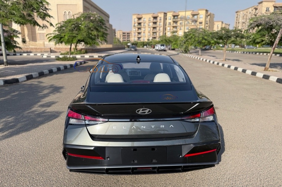 Elantra CN7 Hyundai Olive