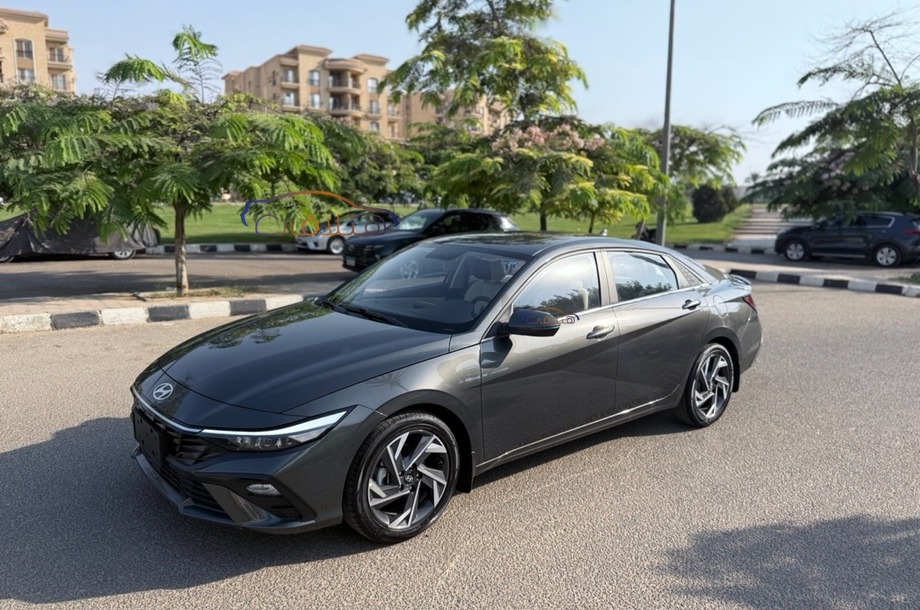 Elantra CN7 Hyundai Olive