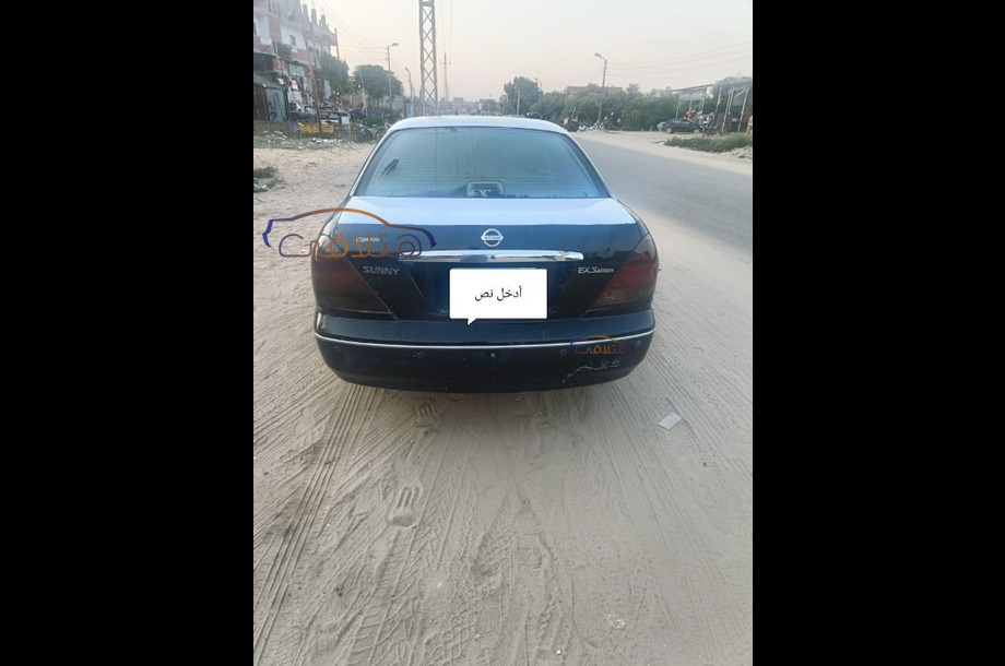 Sunny Nissan Black