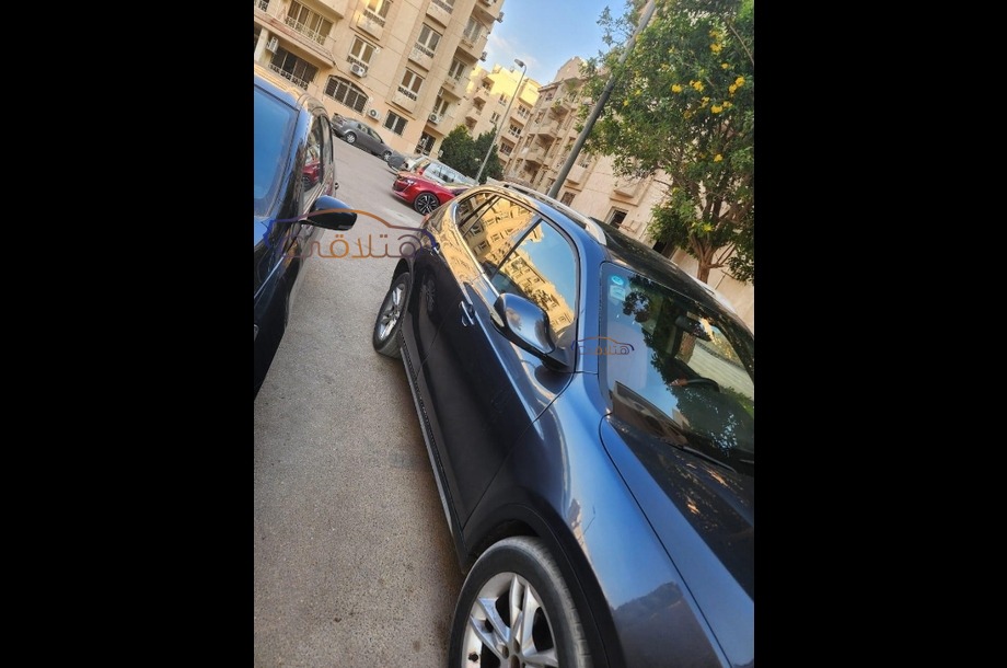 V5 Brilliance أسود