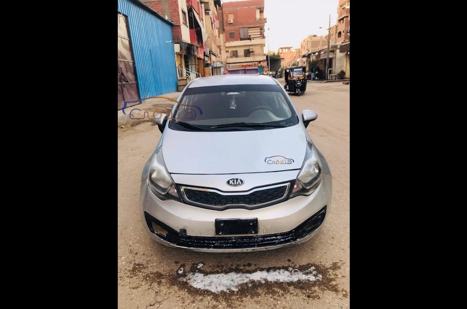 Rio Kia فضي