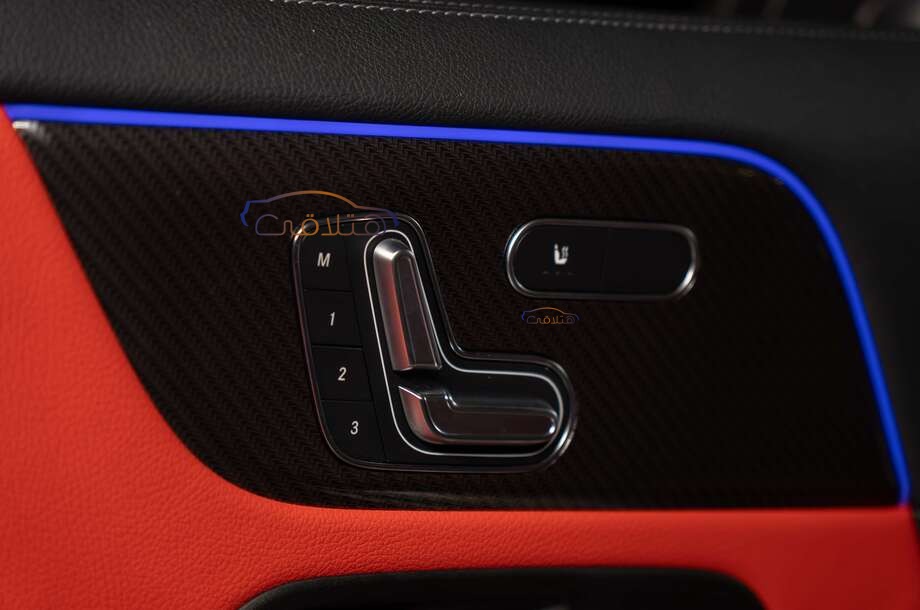 GLA 200 Mercedes رمادي