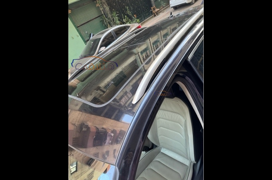 Tiguan Volkswagen أسود