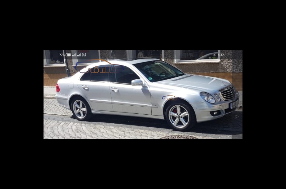 E 200 Mercedes فضي