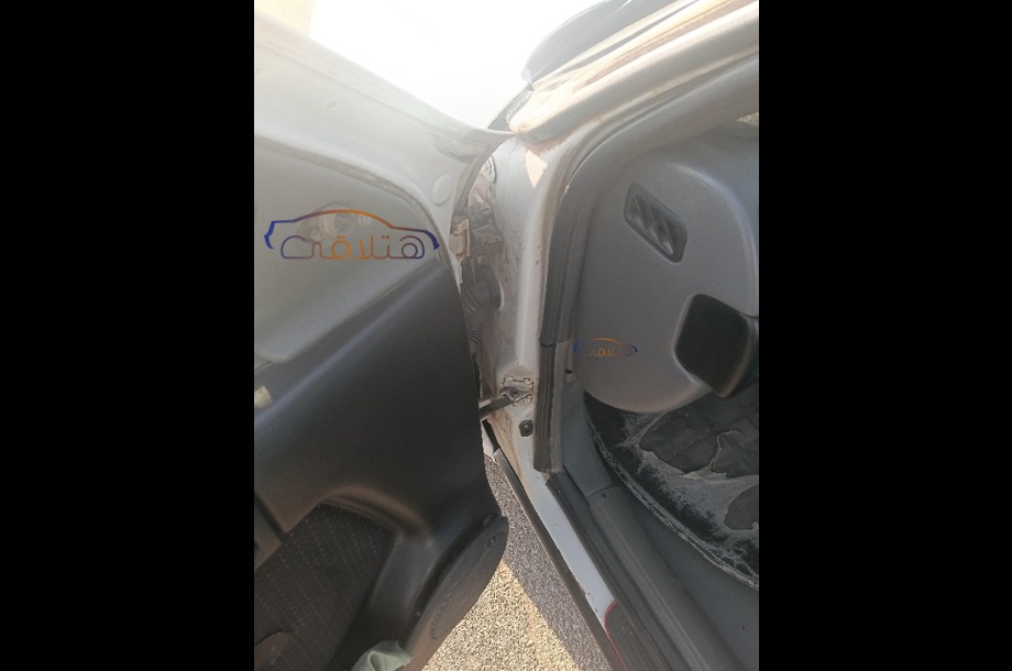 Vectra Opel أبيض